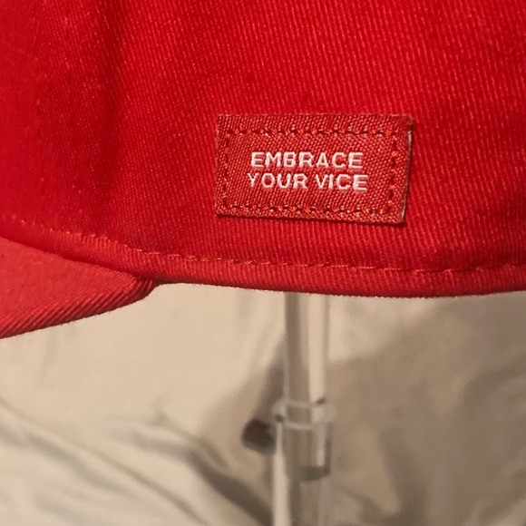 Red Cap - Picture 2 of 8